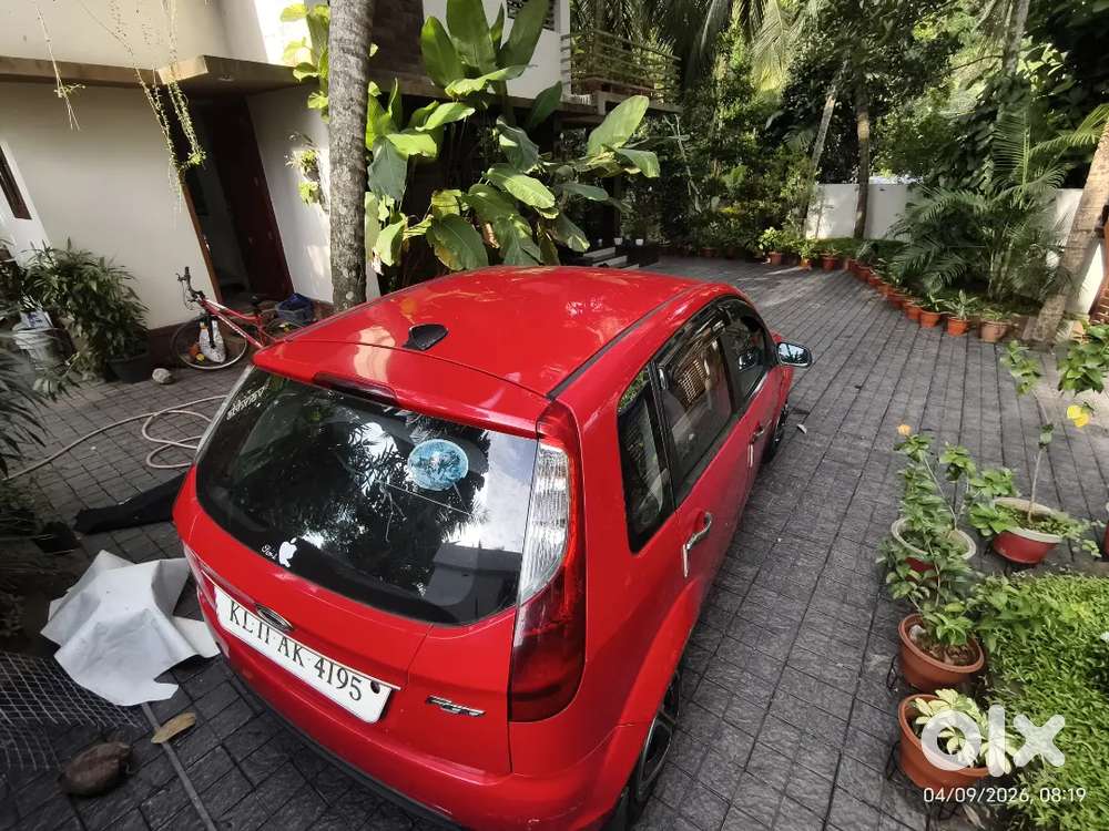 Ford Figo 2011 Petrol 80000 Km Driven