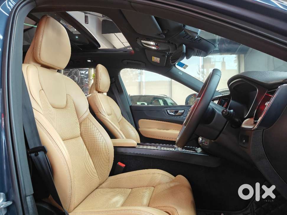 Volvo Xc60 2.0 B5 Ultimate, 2024, Petrol