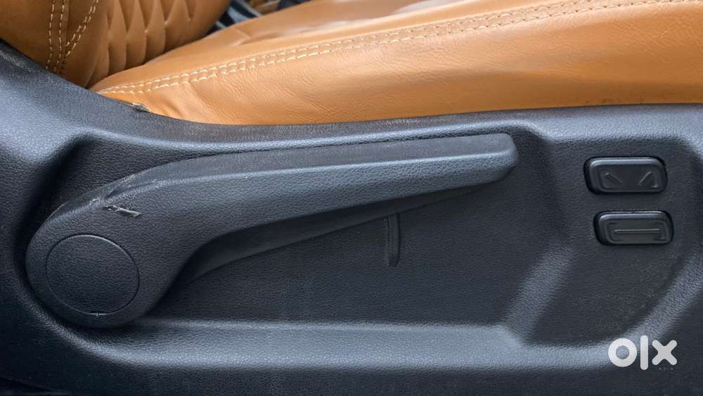 Hyundai Venue 1.0 Sx (o) Turbo Imt, 2023, Petrol