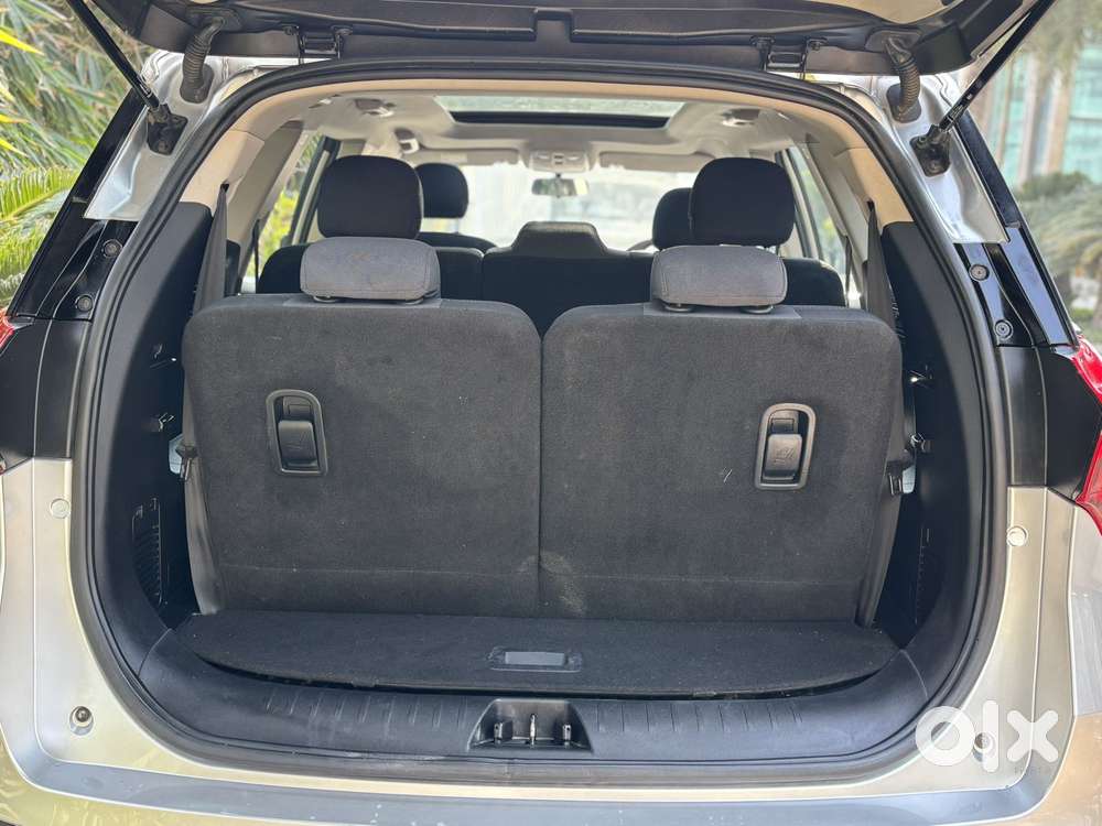 Mahindra Xuv700 2.2 Ax 5 Diesel Mt 7 Str, 2022, Diesel