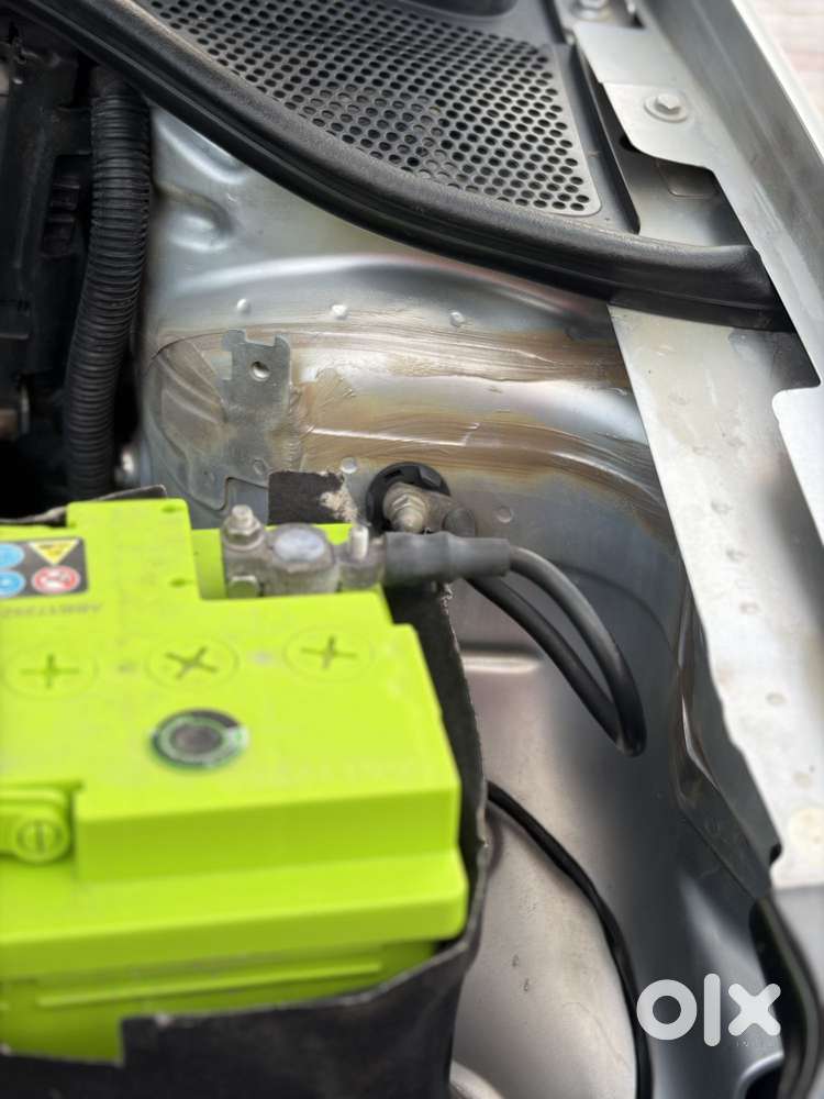 Volkswagen Vento Petrol Highline, 2012, Petrol