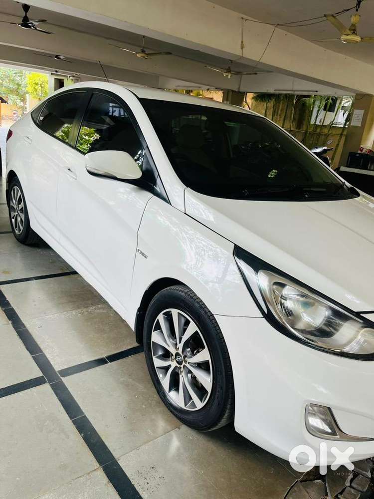 Hyundai Verna 2014 Diesel 154000 Km Driven