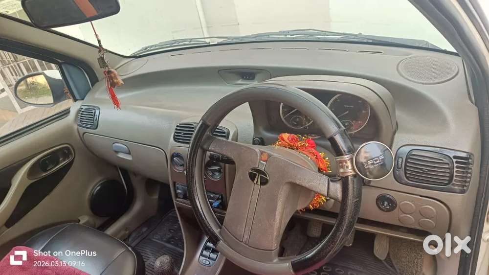 Well Maintained And Single Hand Use