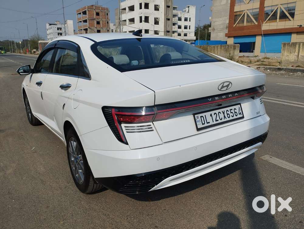 Hyundai Fluidic Verna 1.6 Vtvt S (o) Automatic, 2023, Petrol