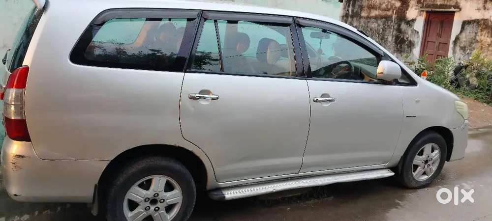 Toyota Innova 2005 Model Ac Good Condition