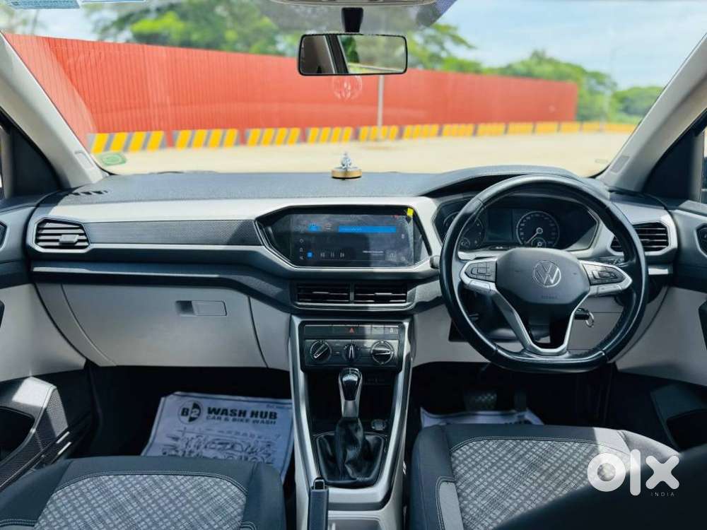 Volkswagen Taigun 1.0 Tsi Highline At, 2022, Petrol