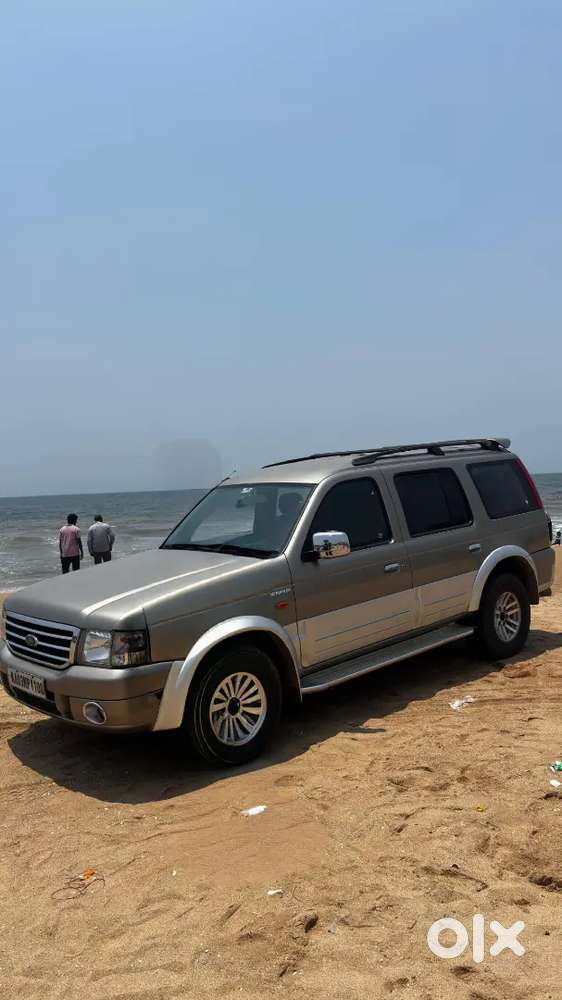Ford Endeavour Xlt Diesel 2005