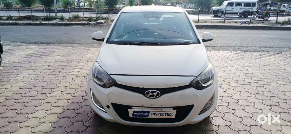 Hyundai I20 Sportz 1.4 Crdi, 2014, Diesel