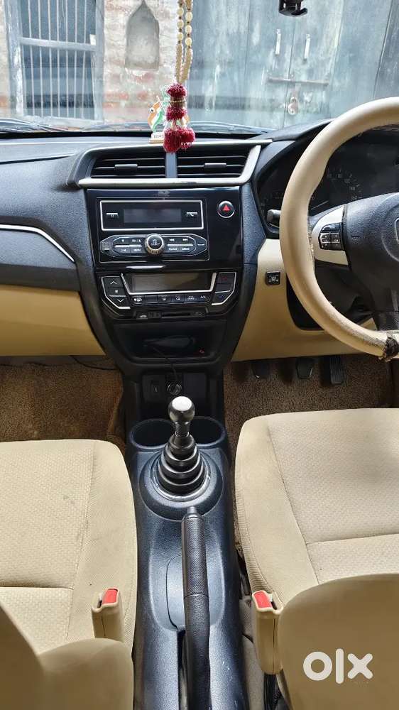 Honda Amaze 2016 Cng & Hybrids Well Maintained