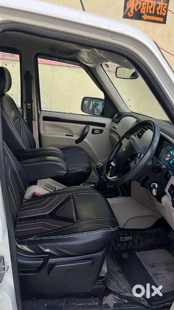 Mahindra Scorpio Classic 2023