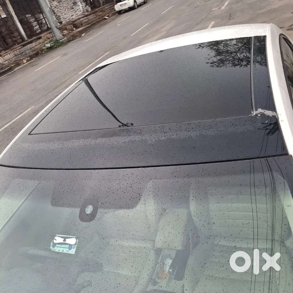 Skoda Octavia 2.0 2014 Very Good Condition Sunroof 5tyre New Alowy