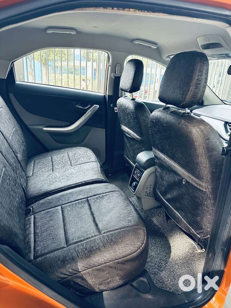 Tata Nexon 1.2 Revotron Xza Plus, 2018, Petrol