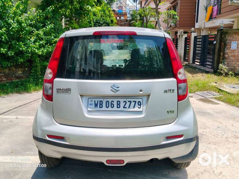 Maruti Suzuki Ritz Vxi, 2009, Petrol