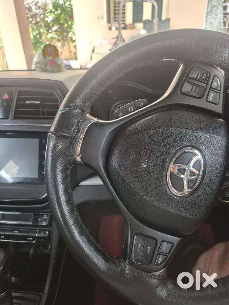 Toyota Urban Cruiser 2022 Petrol Premium