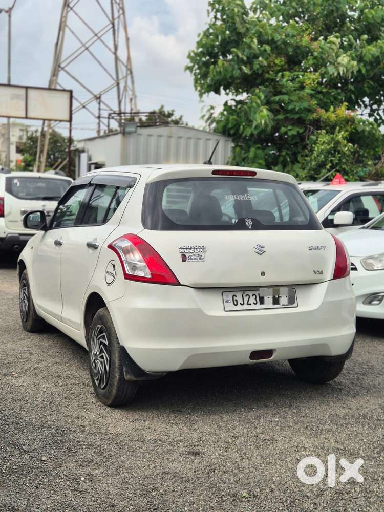 Maruti Suzuki Swift Vxi + Manual, 2016, Petrol