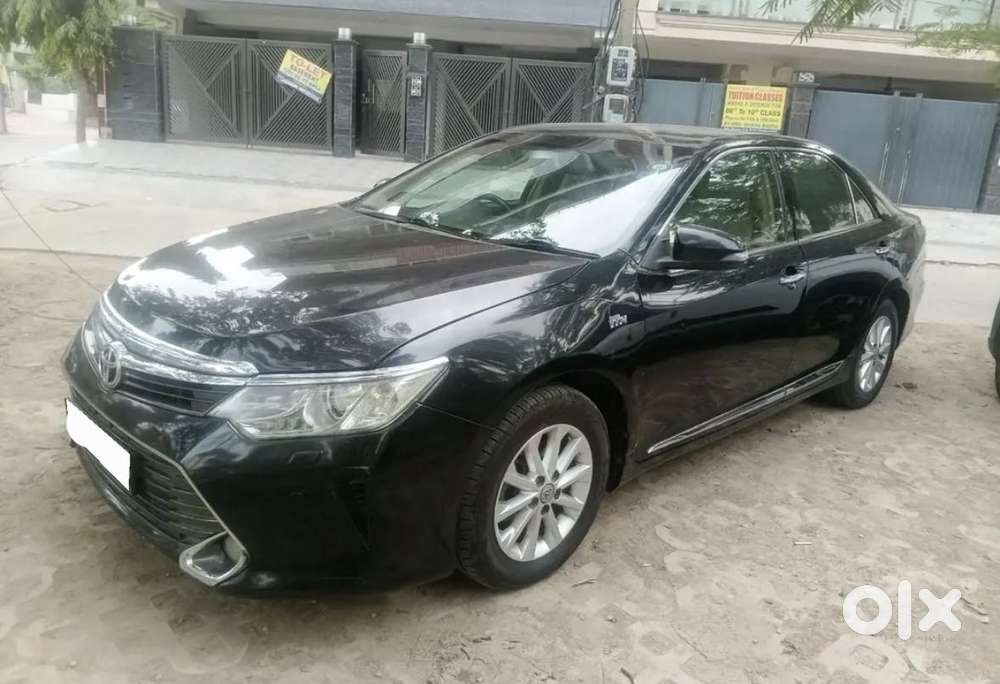 Toyota Camry 2.5l Automatic, 2015, Petrol