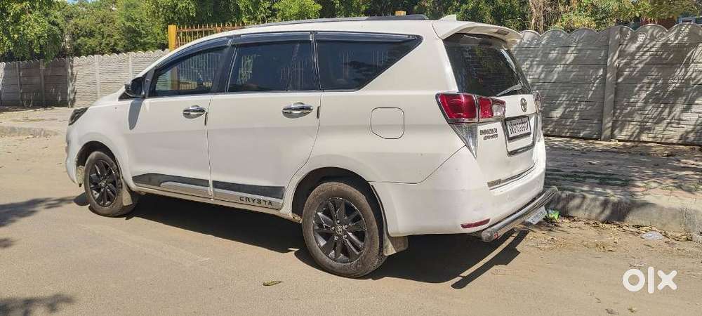 Toyota Innova Crysta Zx 2.4 Diesel 7 Seater, 2017, Diesel