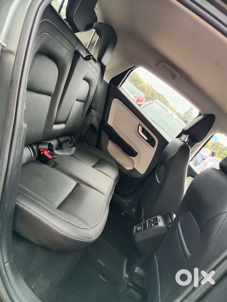 Tata Altroz 1.5 Xz Plus Diesel, 2023, Diesel