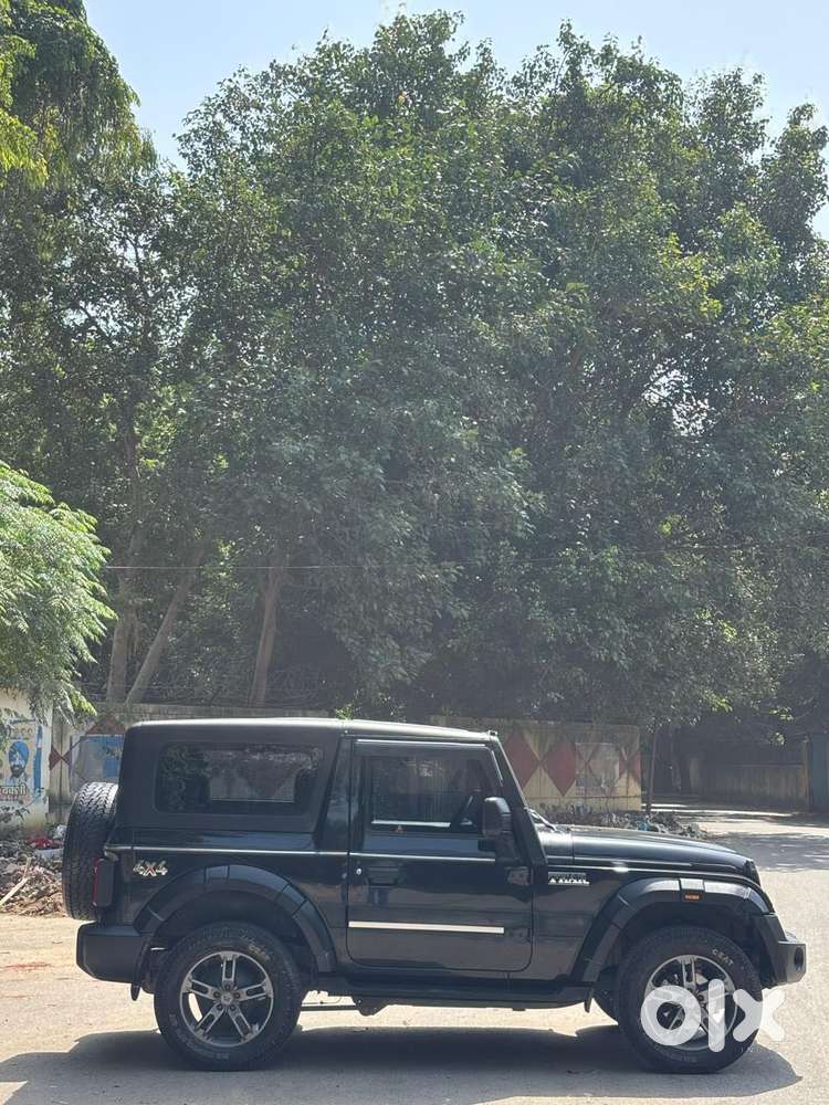 Mahindra Thar, 2022, Petrol
