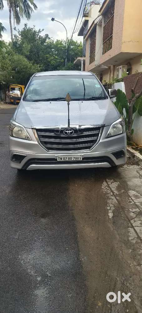 Toyota Innova 2.5 G 2013fixed Price