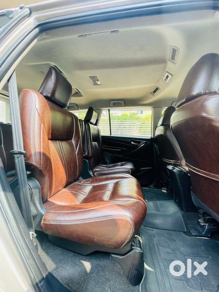 Toyota Innova Crysta 2.4 G Mt, 2018, Diesel