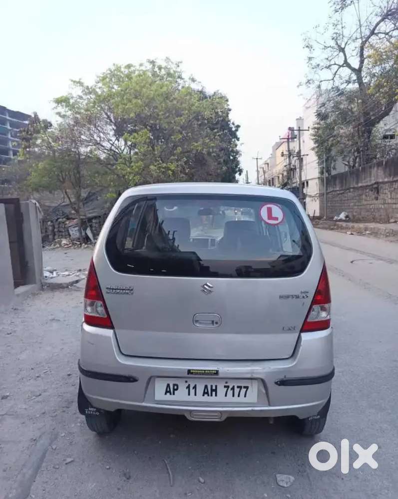 Maruti Suzuki Zen Estilo 2011