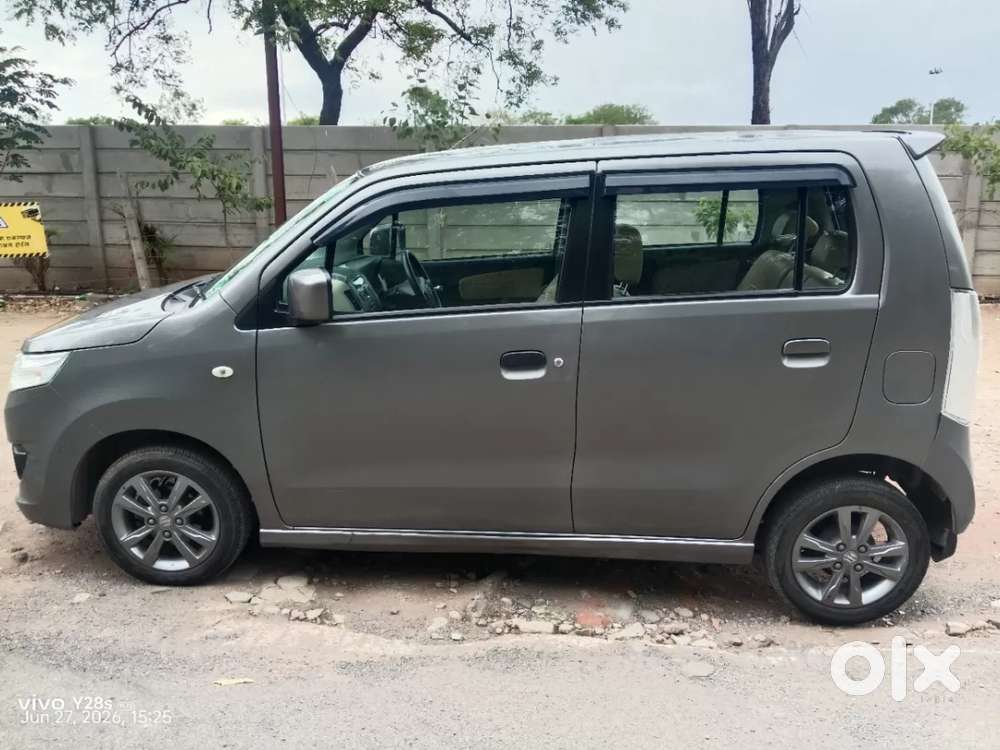Maruti Suzuki Wagon R 1.0 Vxi Plus, 2017, Petrol