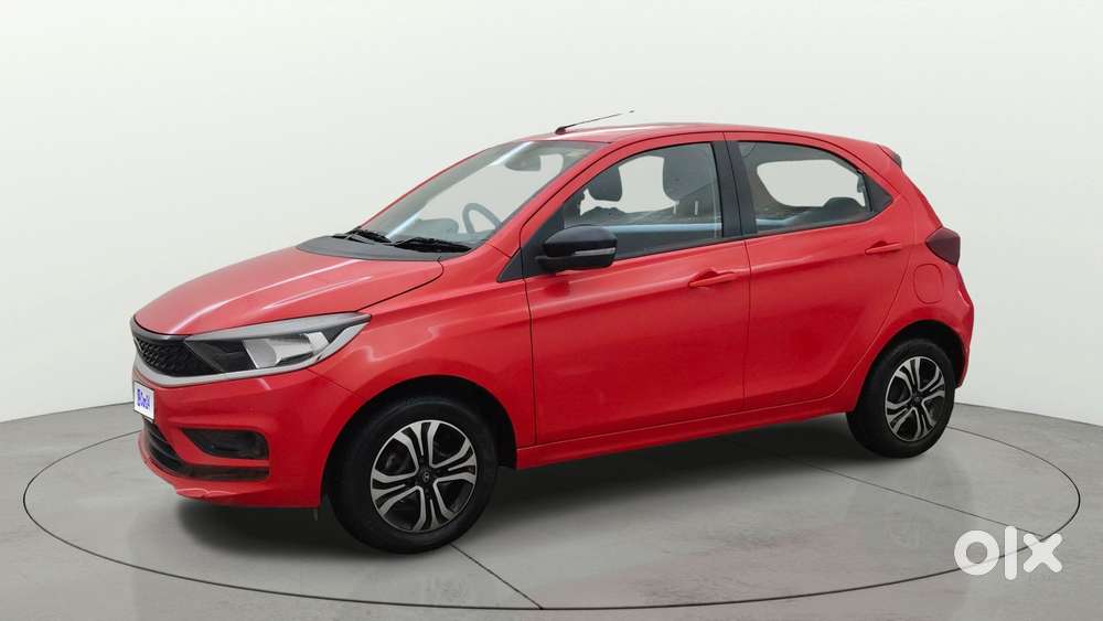 Tata Tiago 1.2 Revotron Xta, 2024, Petrol