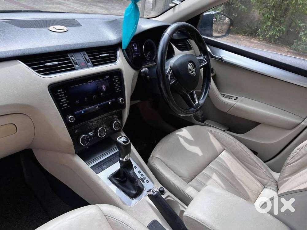 Skoda Octavia [2014-2017] 2.0 Style Tdi At, 2017, Diesel