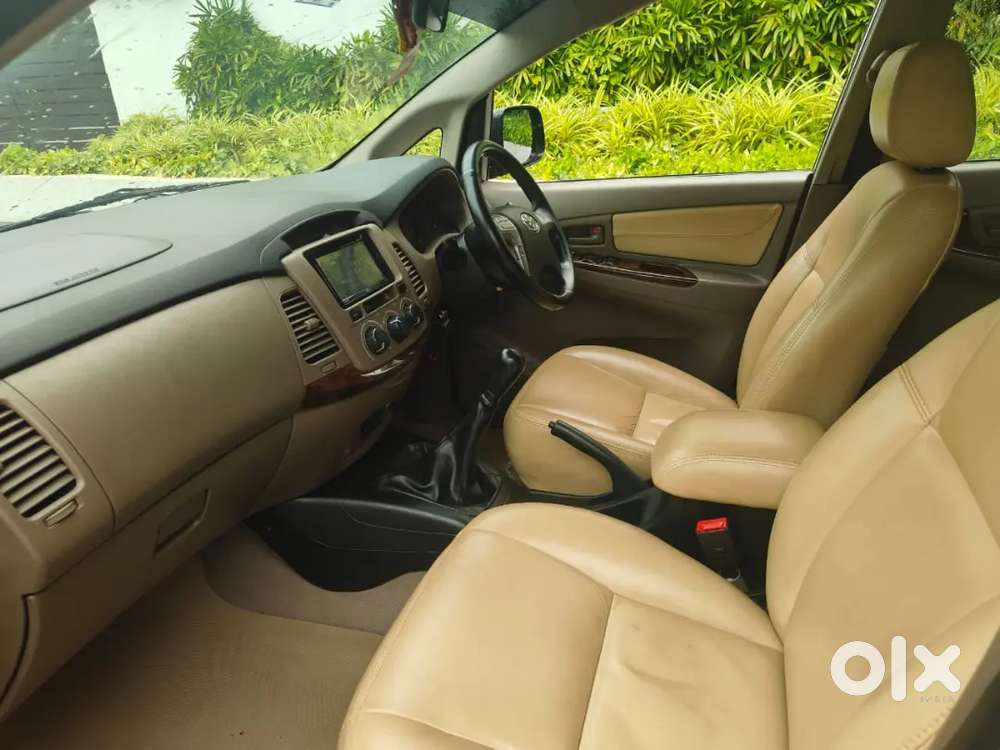 Toyota Innova Diesel 2015 Model