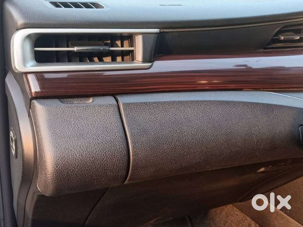 Toyota Innova Crysta [2020-ongoing] 2.4 Gx At 7 Str, 2021, Diesel