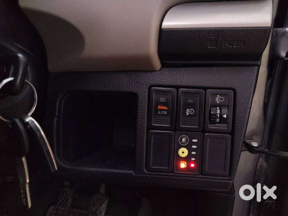 Maruti Suzuki Wagon R 1.0 2013-2019 Lxi Cng, 2014, Cng & Hybrids