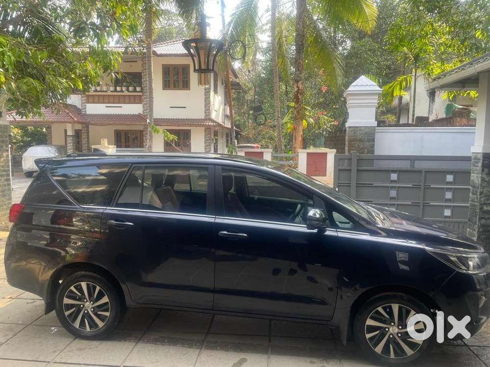 Toyota Innova Crysta 2022 Diesel Automatic Year