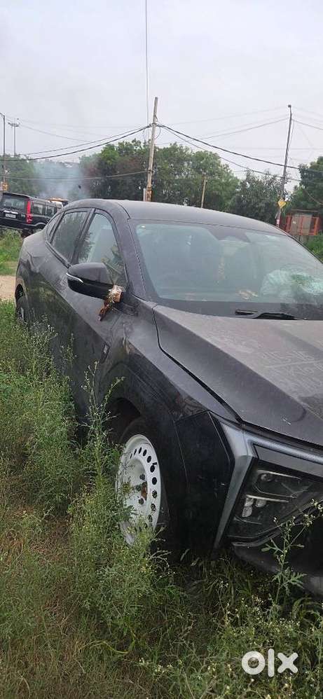 Mahindra Xev 9e Pack Two, 2026, Electric