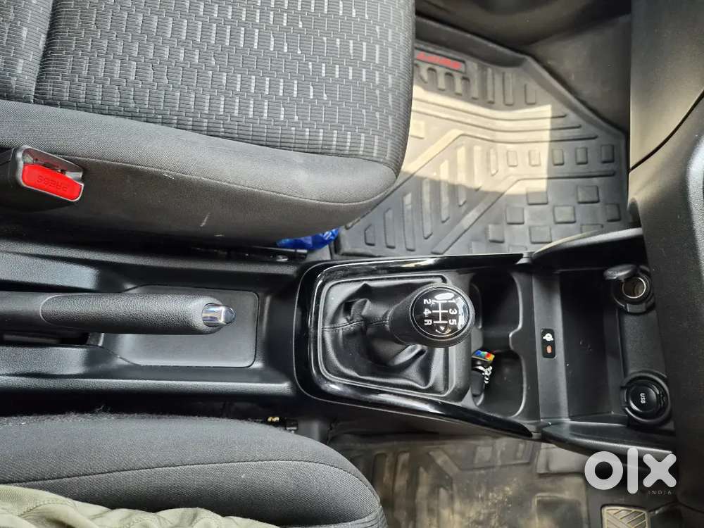 Maruti Suzuki Swift Zxi Plus - Top Model (december 2025)