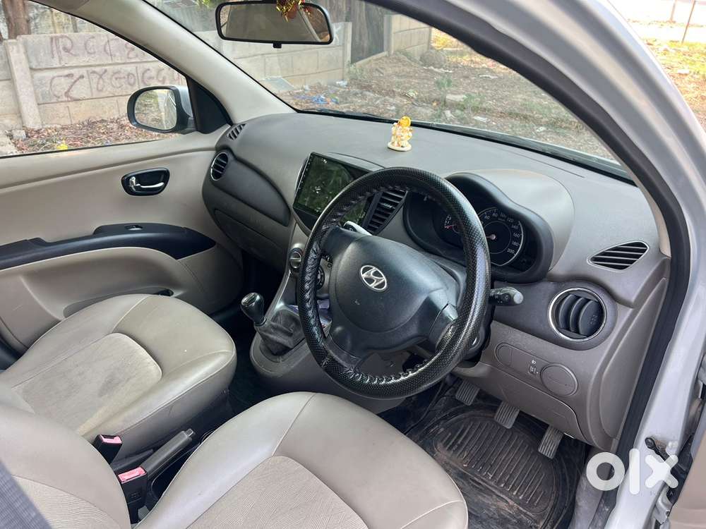 Hyundai I10 Petrol Manual 2011