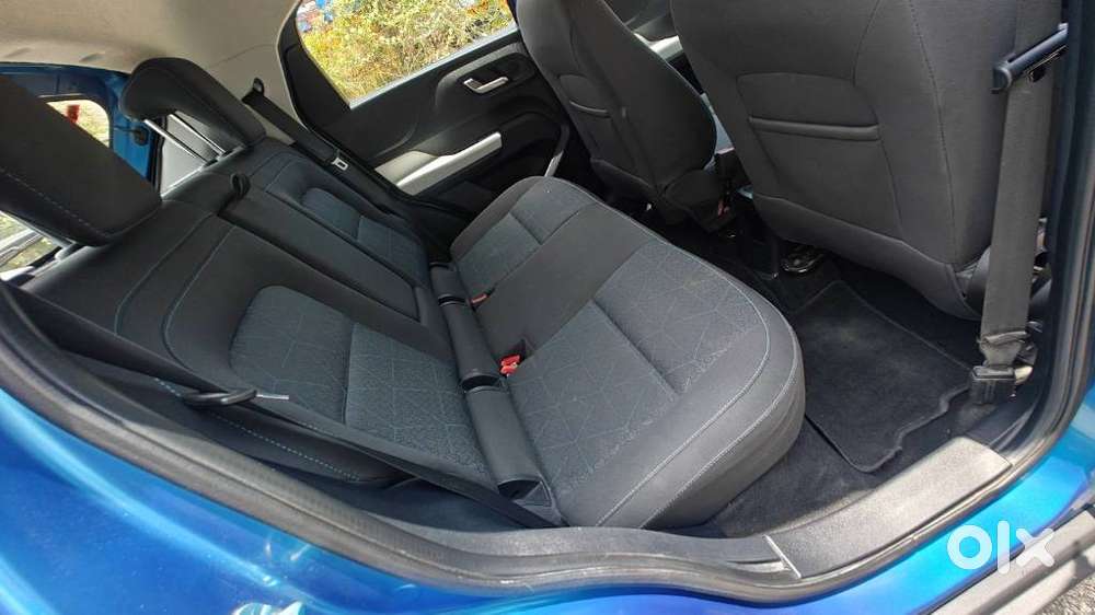 Tata Punch Creative Amt, 2022, Petrol