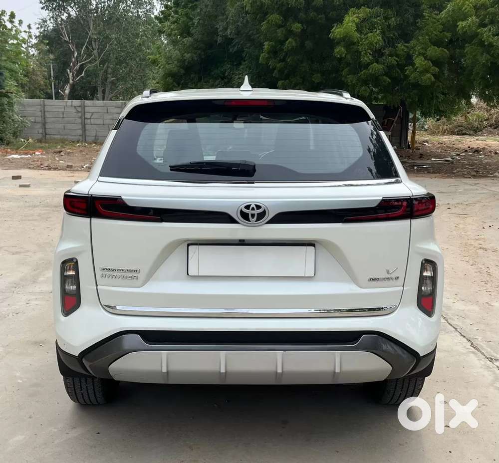 Maruti Suzuki Grand Vitara Alpha Smart Hybrid, 2025, Petrol