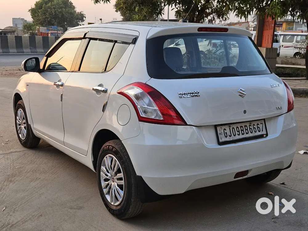 Maruti Suzuki Swift 2014 Cng & Well Maintained