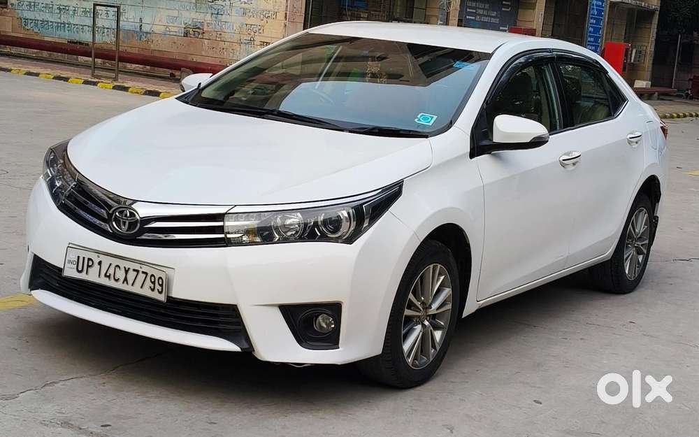 Toyota Corolla Altis 2013-2017 Vl At, 2016, Petrol