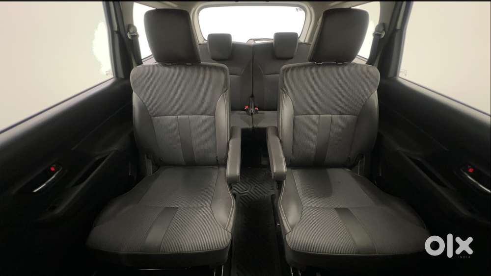 Maruti Suzuki Xl6 1.5 Zeta At, 2025, Petrol