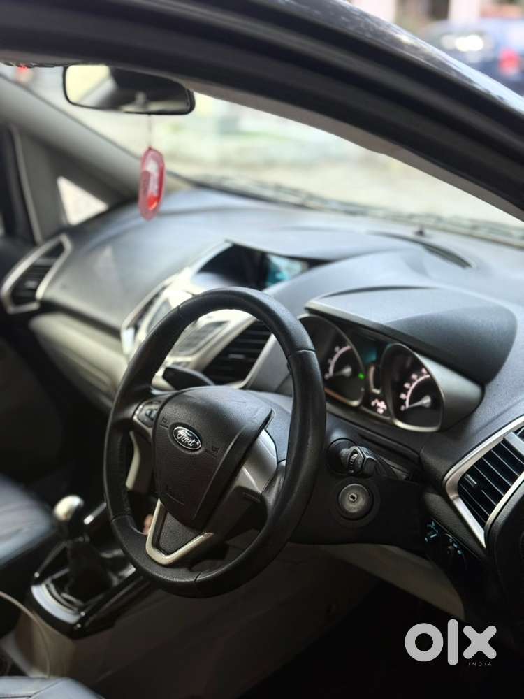 Ford Ecosport Petrol 2015