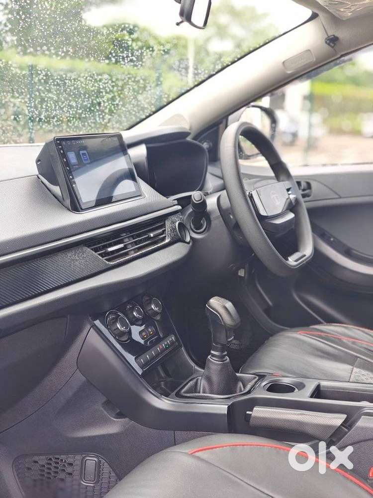 Tata Nexon Fearless Plus (ps) 1.2 Icng 6mt Red Dark Edition, 2025, C..