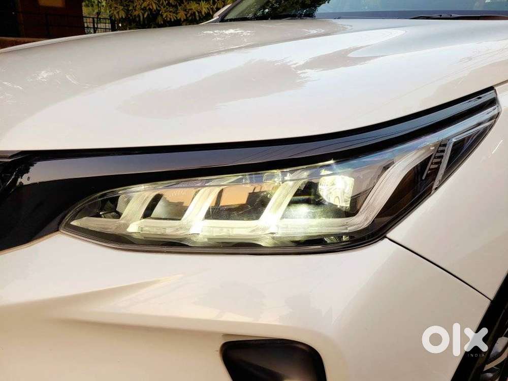 Toyota Fortuner Legender 4x2 At 2.8, 2025, Diesel