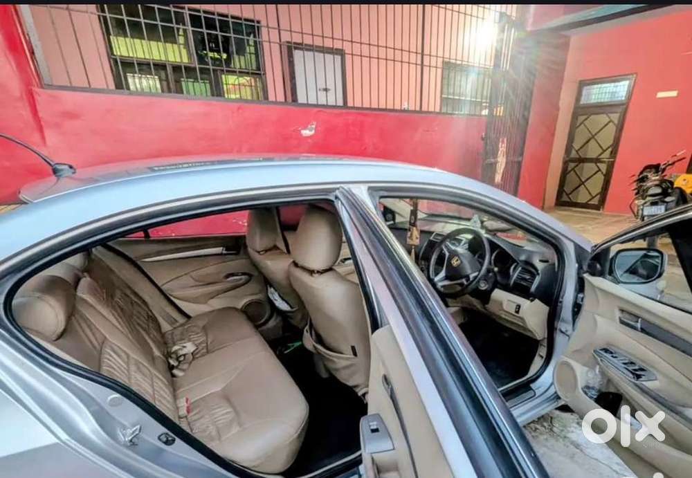 Honda City Zx Petrol 2010