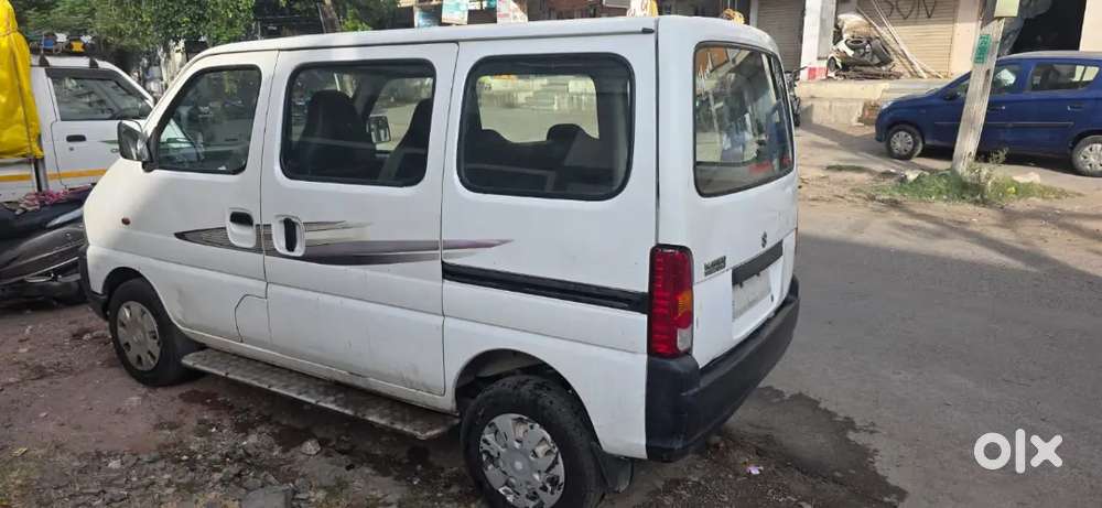 Maruti Suzuki Eeco 2013 Cng & Hybrids Well Maintained