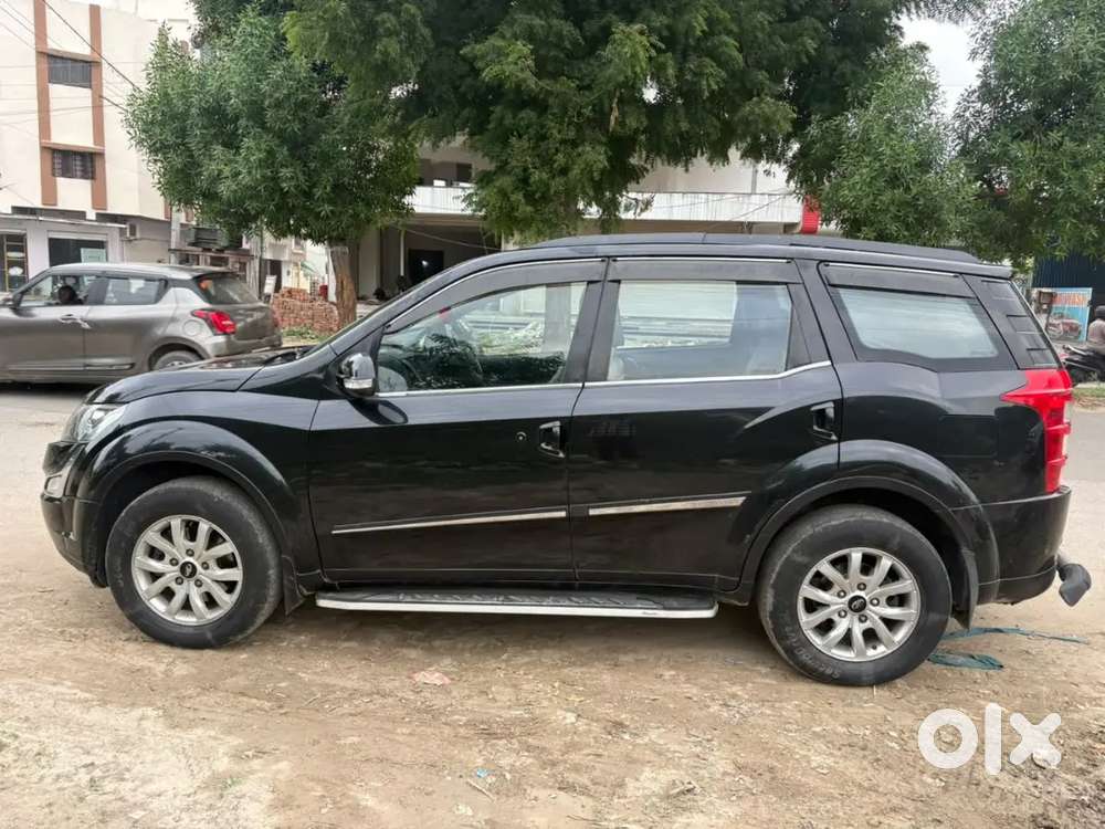 Mahindra Xuv500 2.2 W10 2015