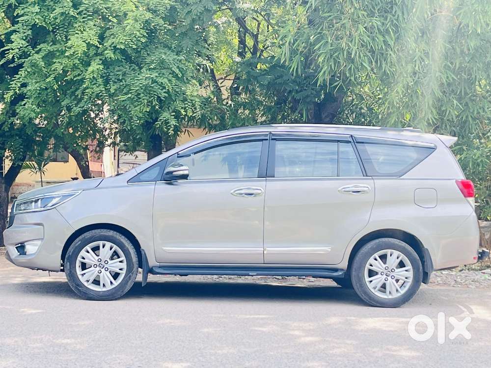 Toyota Innova Crysta, 2016, Diesel