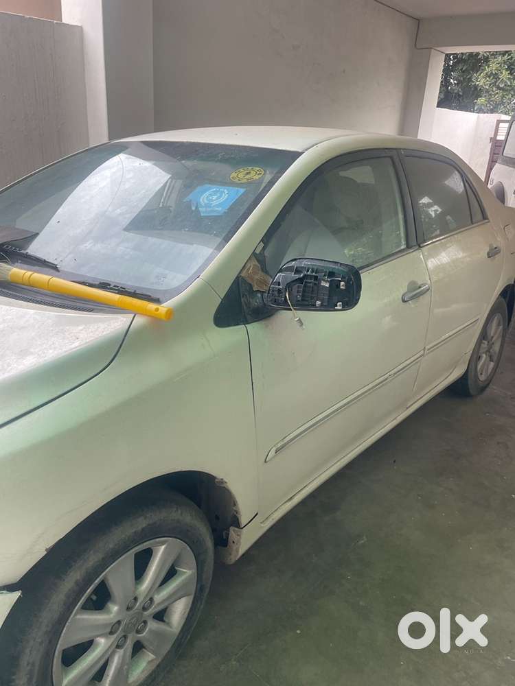 Toyota Corolla Altis 2010 Model