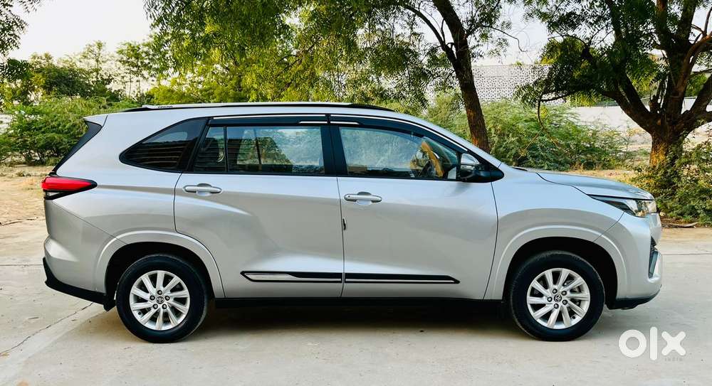 Toyota Innova Hycross 2.0 Gx 7 Str, 2023, Petrol